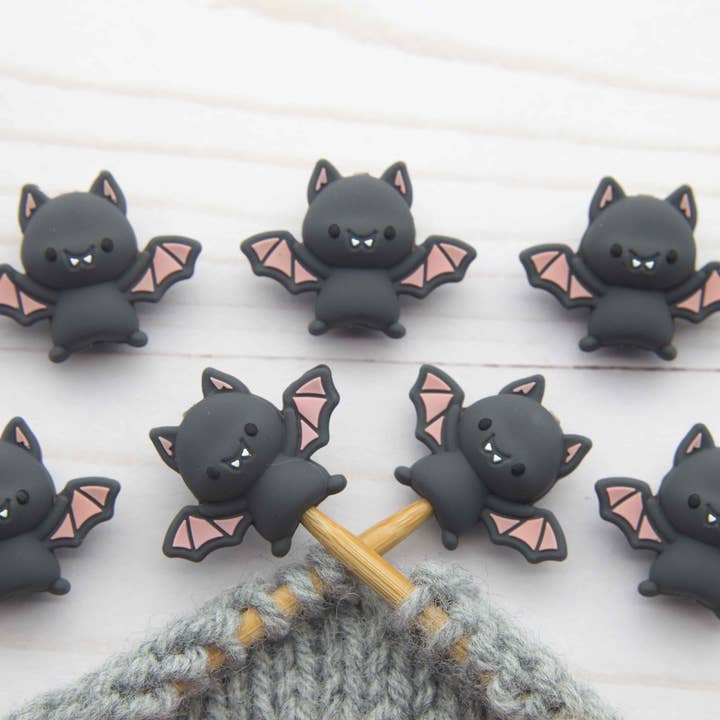 Stitch stoppers - Fox & Pine - set of 2 knitting needle stoppers - Little Bats
