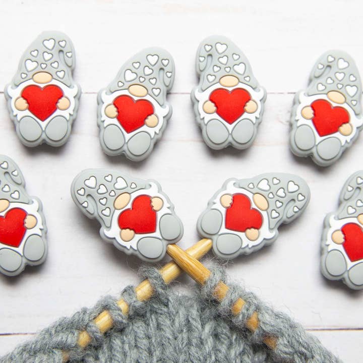 Stitch stoppers - Fox & Pine - set of 2 knitting needle stoppers - Grey gnomes with hearts