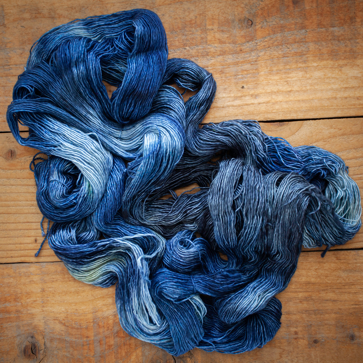 100% Fine Superwash Merino Single Ply Fingering Yarn – 360m/100g