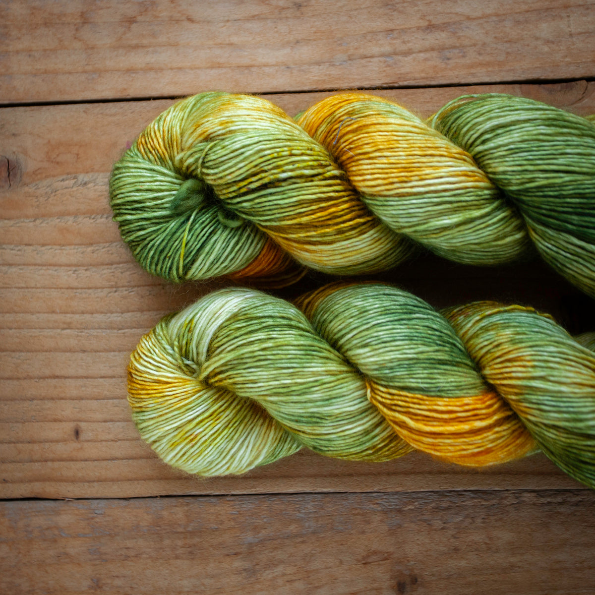 100% Fine Superwash Merino Single Ply Fingering Yarn – 360m/100g