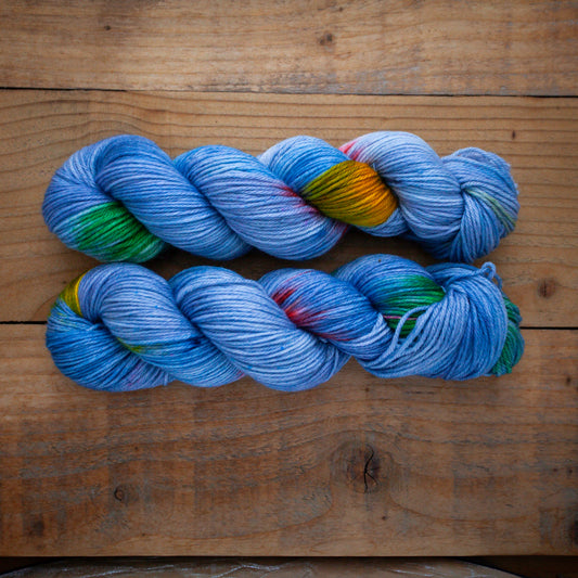 Limited quantity - One of a kind colourful blue - Superwash Merino DK
