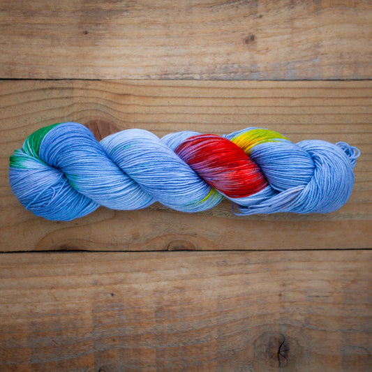 Limited quantity - One of a kind colourful blue - Superwash Merino/Nylon Sock