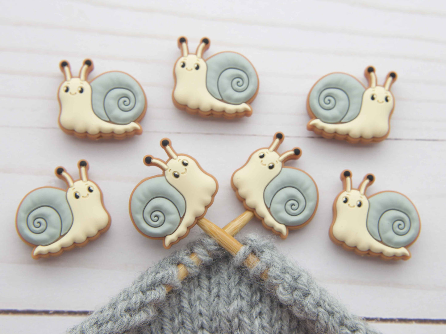 Stitch stoppers - Fox & Pine - set of 2 knitting needle stoppers - Snail