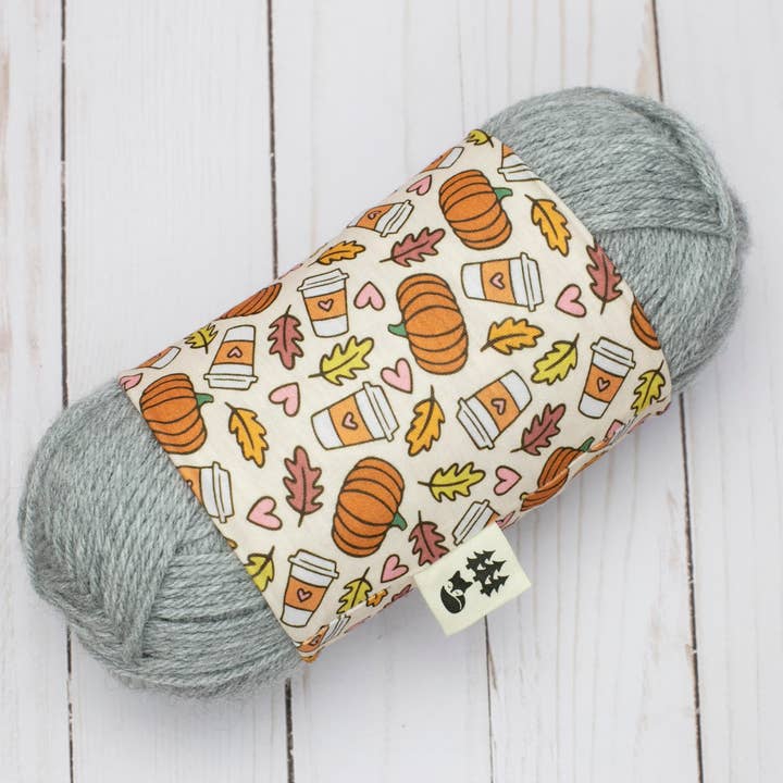 Yarn sleeve (yarn cozy) - Fox & Pine Stitches - Fall Flavours