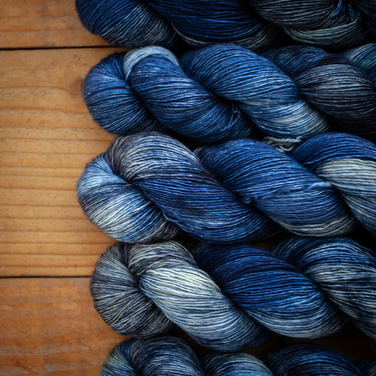 100% Fine Superwash Merino Single Ply Fingering Yarn – 360m/100g