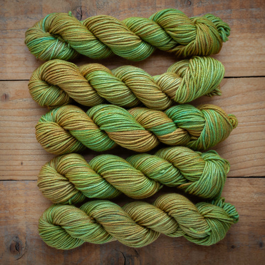 Non-Superwash Bouncy Merino - Aran weight - Ready to Ship
