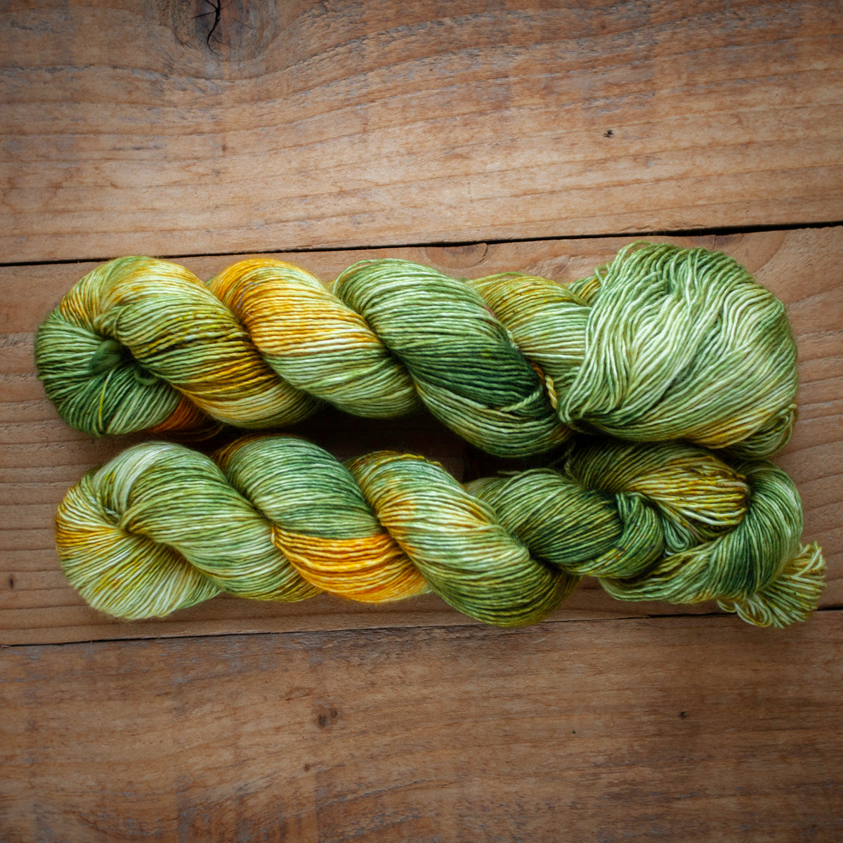 100% Fine Superwash Merino Single Ply Fingering Yarn – 360m/100g