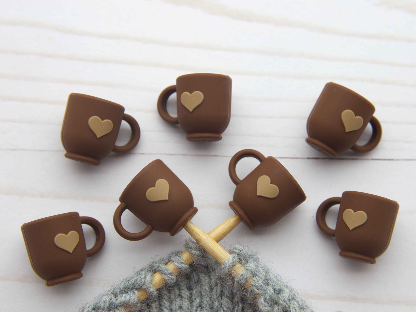 Stitch stoppers - Fox & Pine - set of 2 knitting needle stoppers - Cup of Love