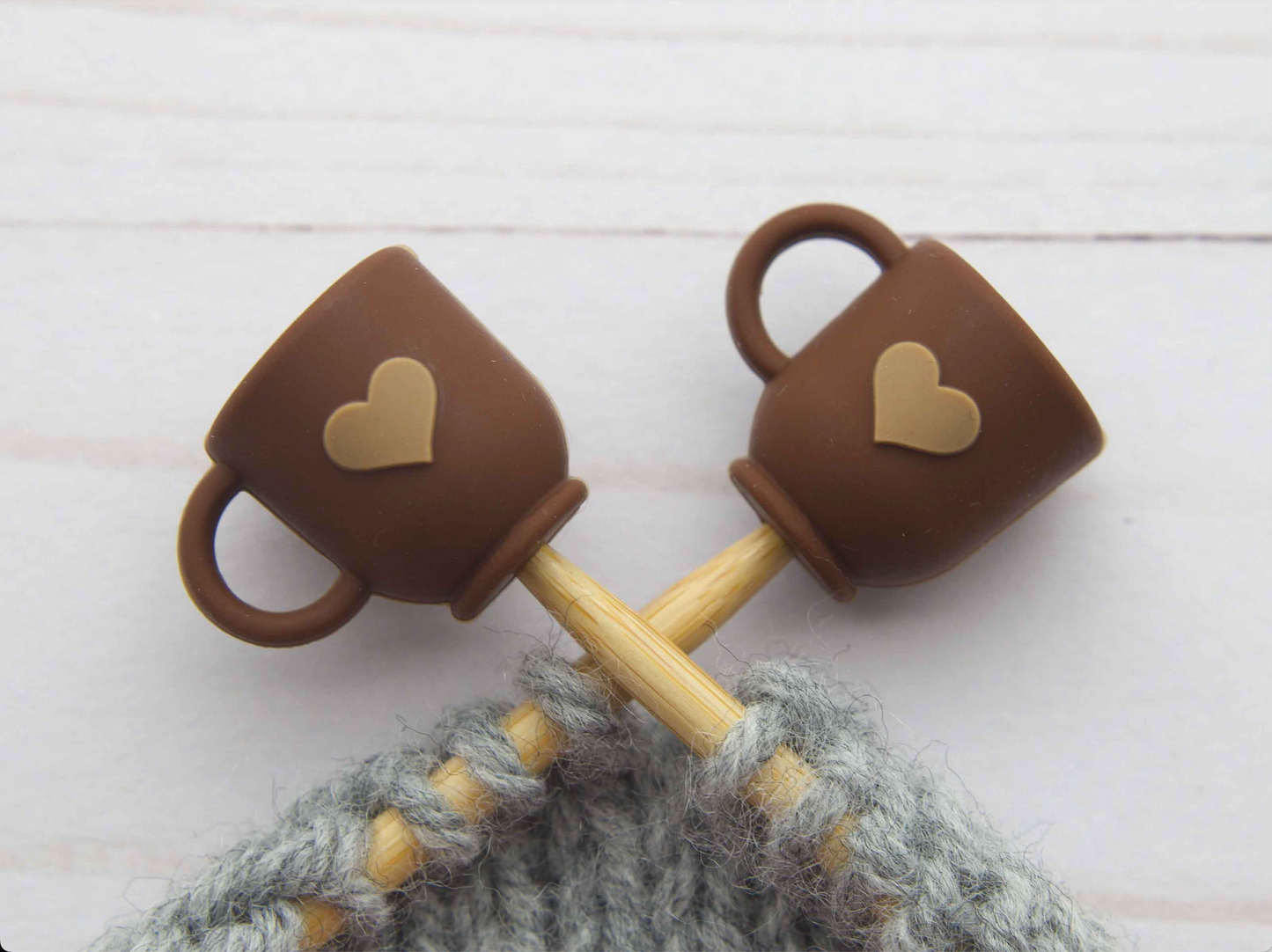 Stitch stoppers - Fox & Pine - set of 2 knitting needle stoppers - Cup of Love