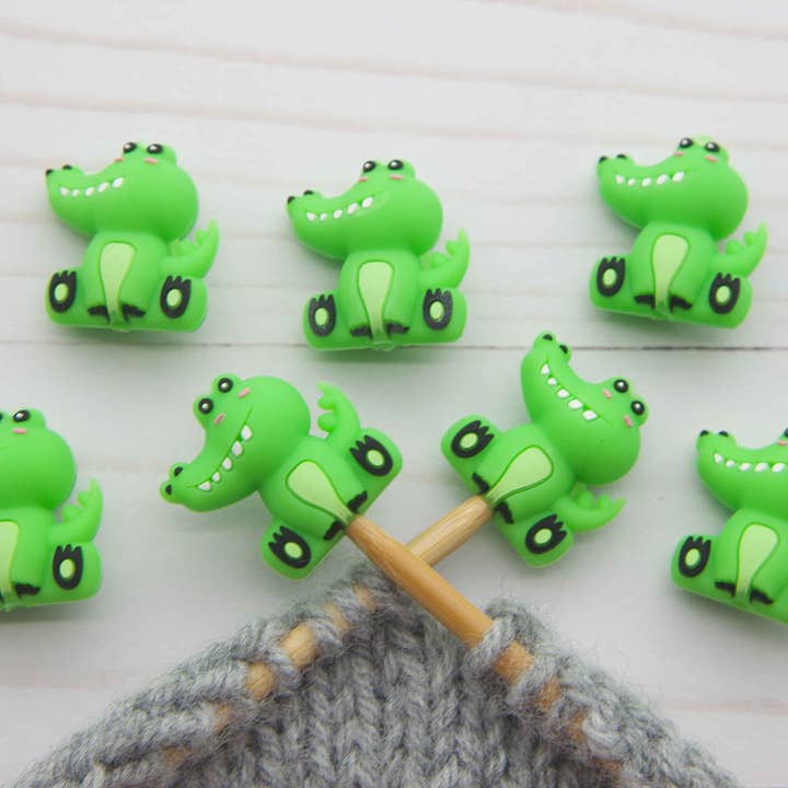 Stitch stoppers - Fox & Pine - set of 2 knitting needle stoppers - Crocodile